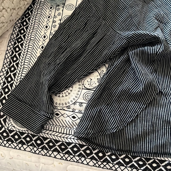 SAGE the Label top - Picture 11 of 16